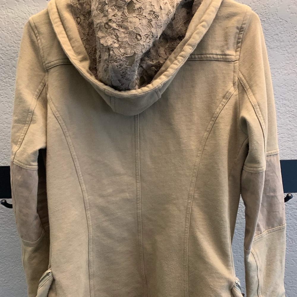 Light Weight Olive Green Jacket - image 3